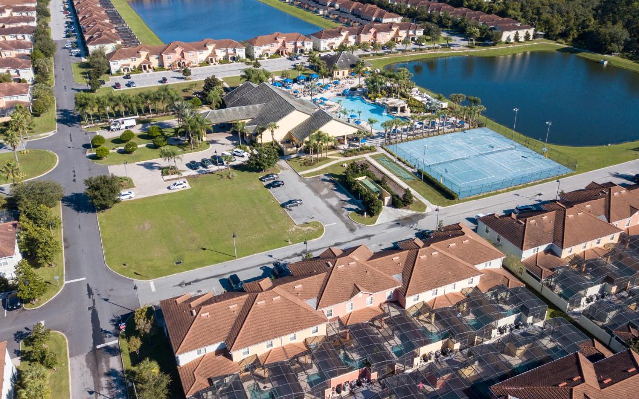 Stunning 4 Bd W/ Pool Close To Disney 8940 Four Corners Eksteriør bilde
